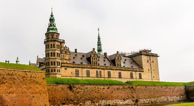 Aardrijkskunde Trivia Vraag: In welk land ligt kasteel Kronborg?