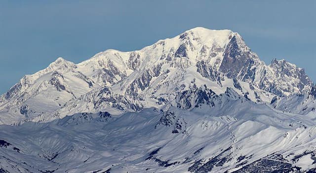 Coğrafya Trivia Sorusu: Alplerin ve AB'nin en yüksek dağı hangisidir, 4810 m?