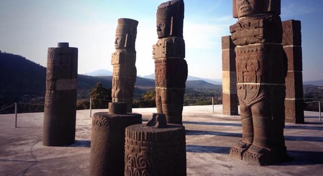 Historia Pregunta Trivia: ¿Cuánto miden aproximadamente los Atlantes de Tula?