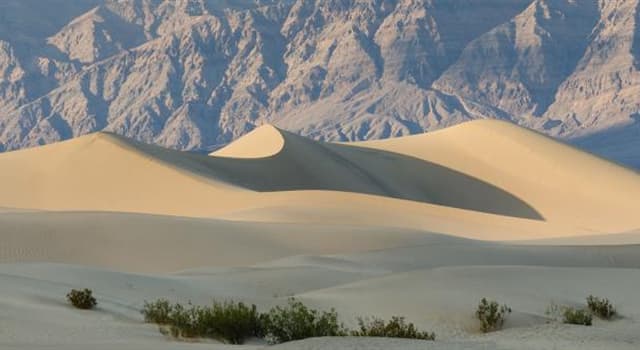 Geografía Pregunta Trivia: ¿Dónde se encuentra el punto más bajo de América del Norte?