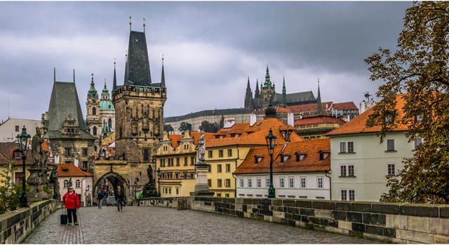 Cultuur Trivia Vraag: Malá Strana is een wijk van welke stad?