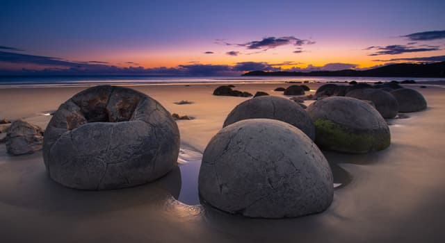 Aardrijkskunde Trivia Vraag: Waar liggen de Moeraki Boulders?