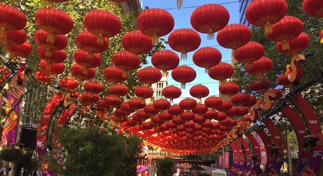 Cultuur Trivia Vraag: Welke van deze is een Chinese feestdag die plaatsvindt rond midzomer?