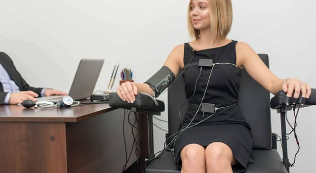 Bilim Trivia Sorusu: Yalan makinesinin diğer adı nedir?