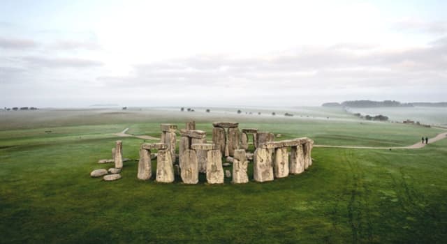 Geschiedenis Trivia Vraag: Welke van deze theorieën over Stonehenge bestaat niet?