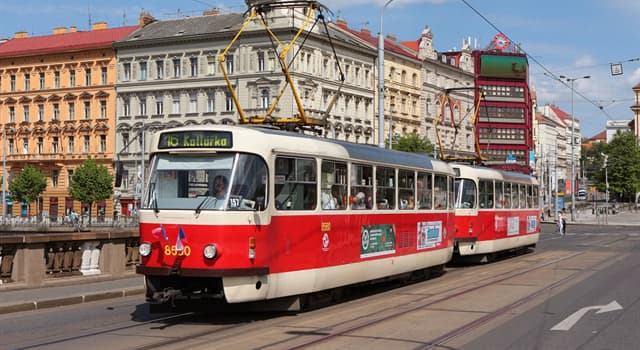 Maatschappij Trivia Vraag: Welk type kracht wordt gebruikt om moderne trams te verplaatsen?