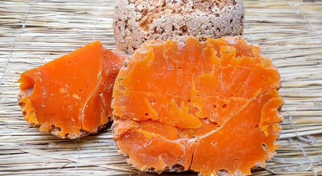 Cultuur Trivia Vraag: Waarom is Mimolette kaas sinds 2013 in de VS verboden?