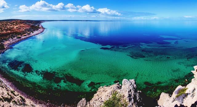 Aardrijkskunde Trivia Vraag: In welk land ligt het werelderfgoed Shark Bay?