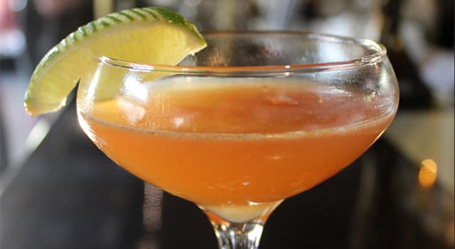 Cultuur Trivia Vraag: Met welke alcoholische drank wordt daiquiri gemaakt?