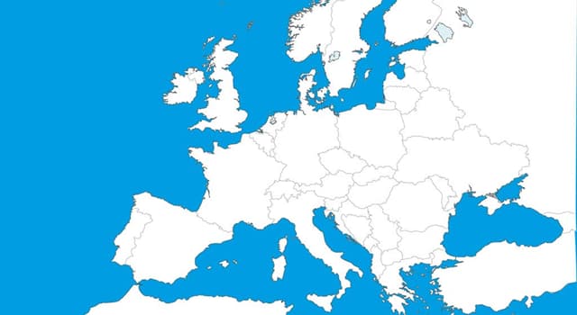 Aardrijkskunde Trivia Vraag: Welke Europese hoofdstad heeft de bijnaam "Stad van honderd torenspitsen"?