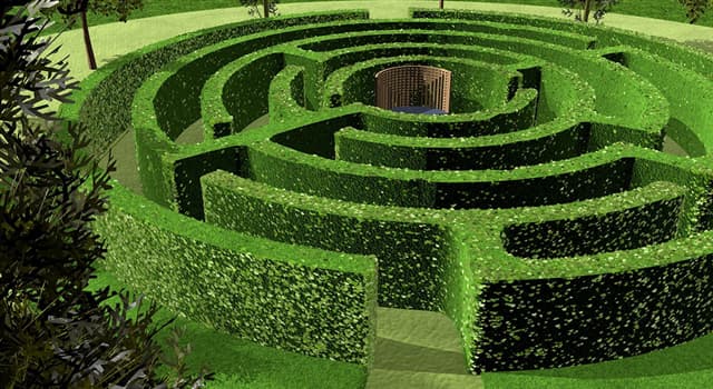 History Trivia Question: As of July 2020, where is the world's oldest surviving hedge maze?