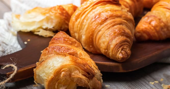 문화 상식 퀴즈: '크루아상(croissant)'은 무슨 뜻일까요?