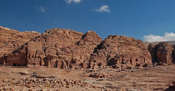 Geografía Pregunta Trivia: ¿Dónde está Petra, la famosa ciudad arqueológica?