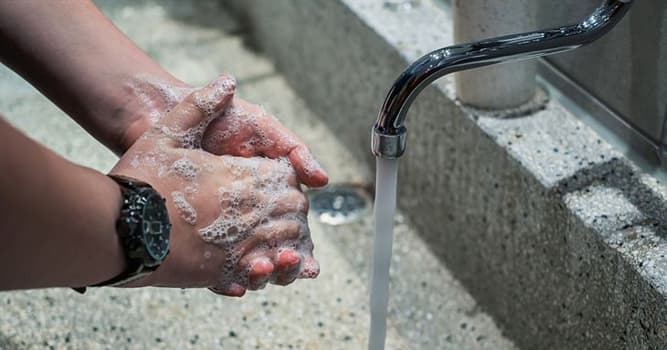 Wetenschap Trivia Vraag: Voor een goede handhygiëne, hoe lang handen wassen wordt door de Wereldgezondheidsorganisatie aanbevolen?