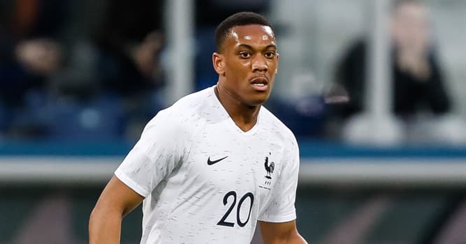 Sport Trivia Vraag: In 2015 werd Anthony Martial de duurste tienervoetballer ter wereld toen hij naar welke club vertrok?