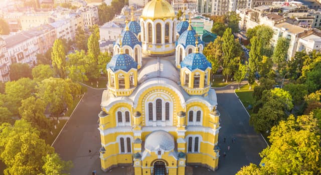 Geografía Pregunta Trivia: ¿En qué país está ubicada la Catedral de San Vladimiro?