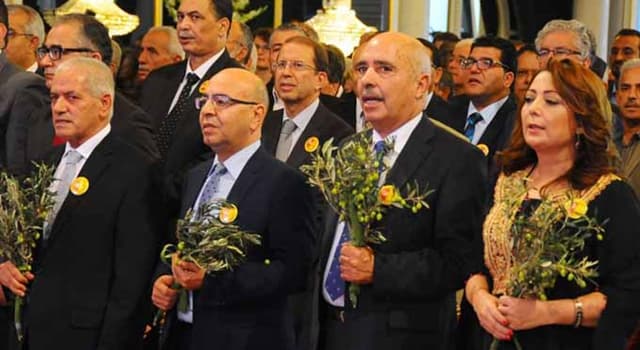 Société Question: Le "Quartet du dialogue national" de Tunisie a été lauréat, en 2015, de quel prestigieux Prix ?