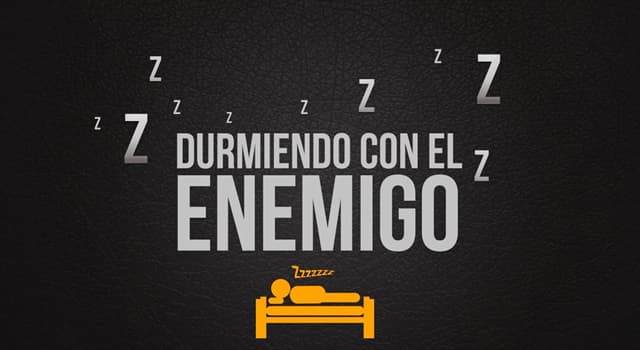 Películas Pregunta Trivia: ¿Cuál es el tema principal en la película "Durmiendo con el enemigo" protagonizada por Julia Roberts?