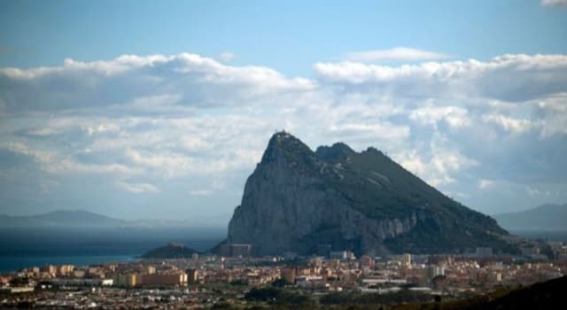 Cultura Pregunta Trivia: ¿Bajo la jurisdicción de qué país se encuentra Gibraltar?