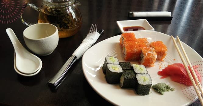 Cultuur Trivia Vraag: Welke van deze is oshibori, die aan klanten in restaurants aangeboden wordt?