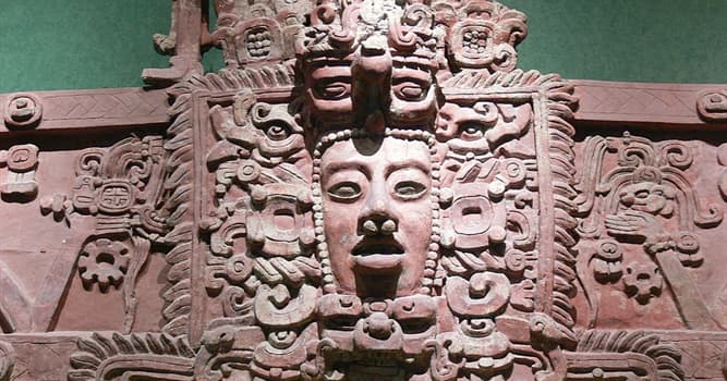 Culture Question: Quelle civilisation a construit les pyramides au Guatemala ?