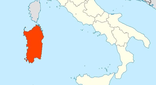 Aardrijkskunde Trivia Vraag: Tot welk land behoort het eiland Sardinië?