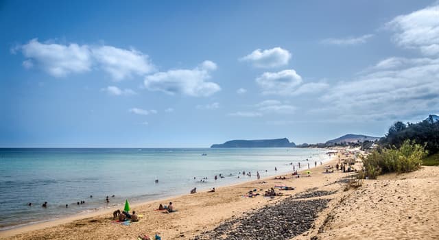 Aardrijkskunde Trivia Vraag: Welke van deze eilanden behoort tot de archipel van Madeira?