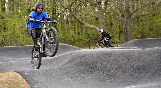 sport Pytanie-Ciekawostka: Czym jest pumptrack?