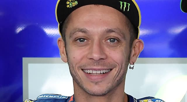 Sport Domande: In quale paese è nato il motociclista professionista Valentino Rossi?