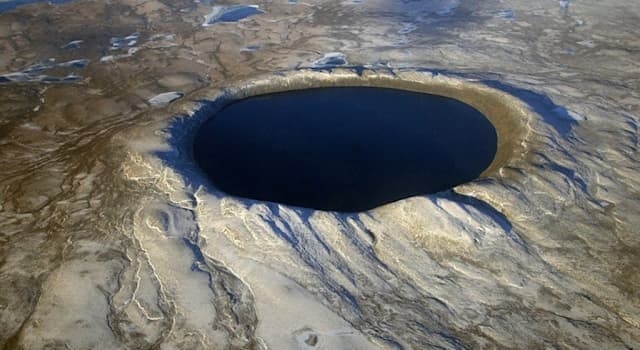 География Вопрос: На территории какой современной страны расположен ударный кратер Мороквенг?