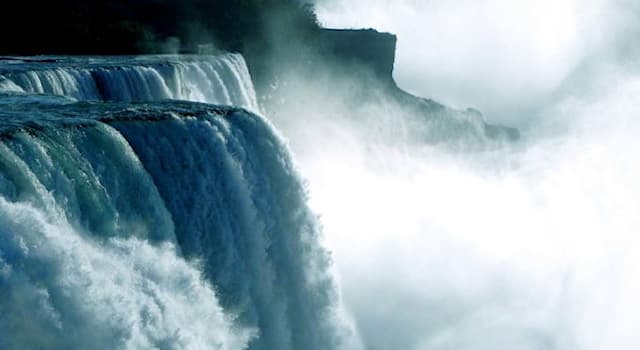 Geografia Pytanie-Ciekawostka: Niagara Falls to: