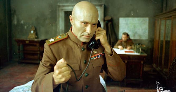 Кино Вопрос: Какого маршала сыграл Василий Шукшин в киноэпопее "Освобождение"?