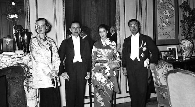 History Trivia Question: Which country was diplomat Kintomo Mushanokōji from?