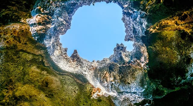 География Вопрос: В каком из государств мира находится национальный парк Арикок, знаменитый своими пещерами?
