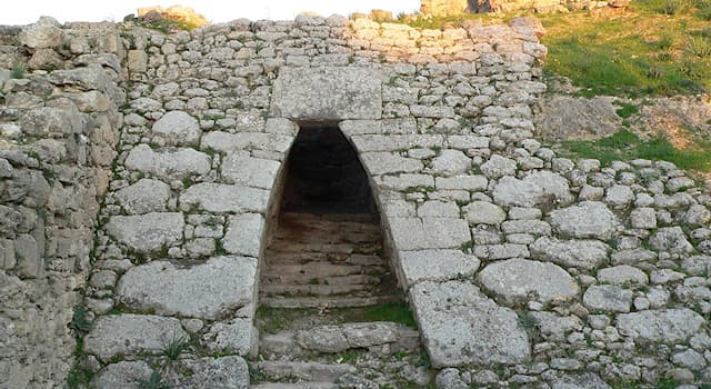 Cultuur Trivia Vraag: In welk vakgebied wordt de term 'kraagsteen' gebruikt?