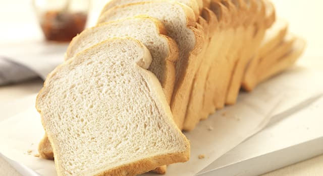 Culture Trivia Question: In what year was sliced bread invented?