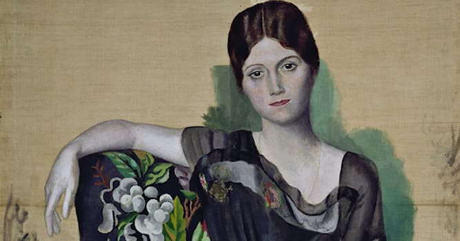Культура Вопрос: Кто написал картину "Портрет Ольги в кресле 1917"?