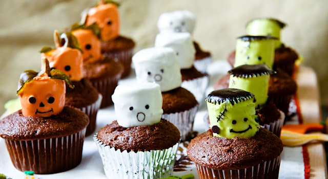 History Trivia Question: What were cupcakes originally called?