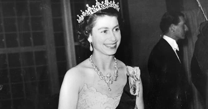 History Trivia Question: What year was Queen Elizabeth II born?