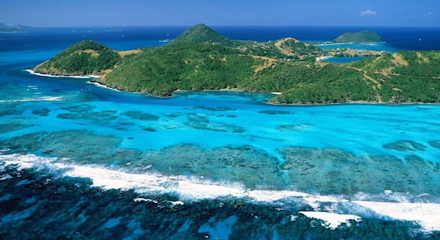 Geography Trivia Question: In which body of water are the Windward Islands located?
