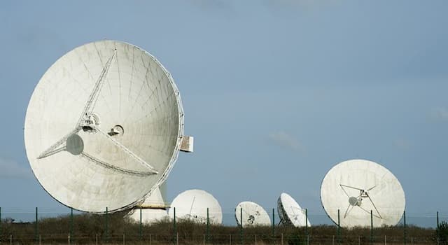 Geography Trivia Question: In which country of the United Kingdom is Goonhilly Satellite Earth Station?
