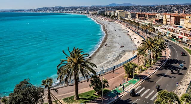 Geography Trivia Question: In which French resort would you find the Promenade des Anglais?