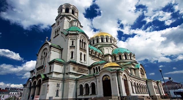 Культура Вопрос: Какую религию исповедует большая часть жителей Болгарии?