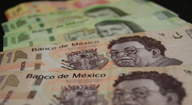 Общество Вопрос: Сколько сентаво в мексиканском песо?
