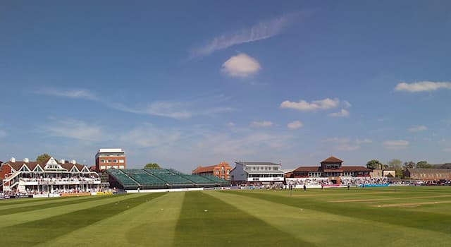 Sport Trivia Question: The home ground of Somerset's county cricket team, the County Ground, is in which town?