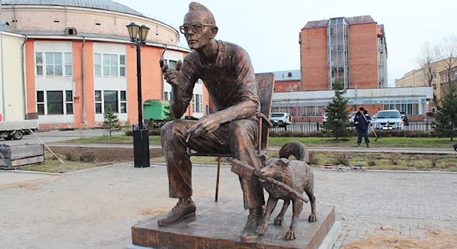 Культура Вопрос: В каком сибирском городе установлен памятник советскому и российскому кинорежиссёру Леониду Гайдаю?
