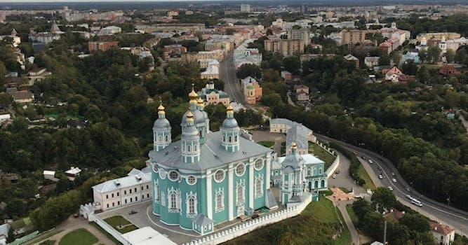 Культура Вопрос: Как называют жителей города Смоленска в РФ?