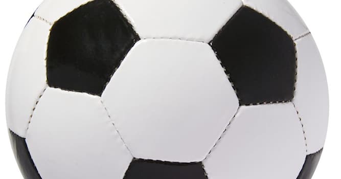 Спорт Вопрос: Какой футбольный клуб называют "Старая синьора"?