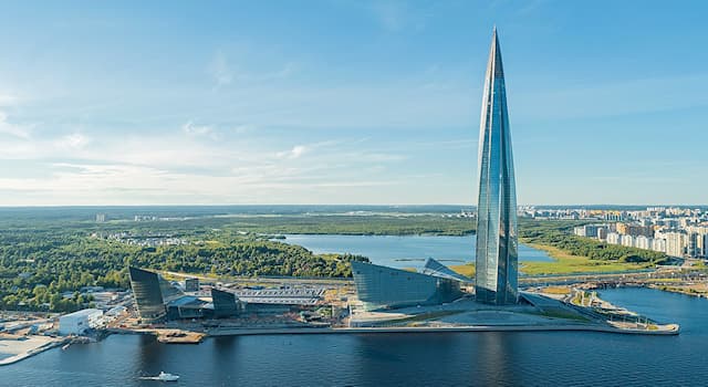 Общество Вопрос: Какова высота общественно-делового комплекса «Лахта Центр», расположенного в пригороде Санкт-Петербурга?