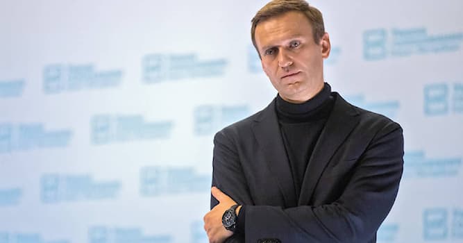 Общество Вопрос: Кто такой Алексей Навальный?